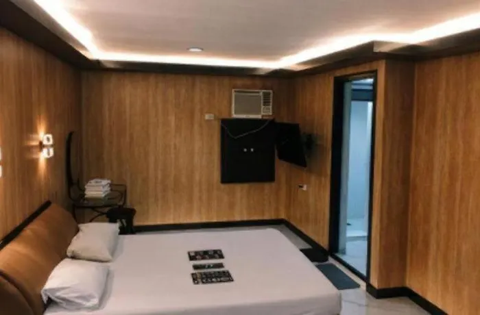 Halina Drive-inn Hotel Manila